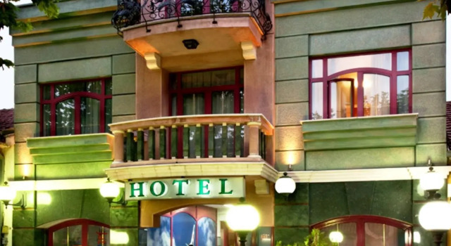 Hotel Eminent