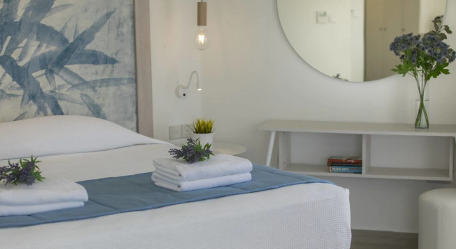 Domniki Hotel Apartments, Reservar Hotel Protaras Famagusta, perto de Kalamies Beach