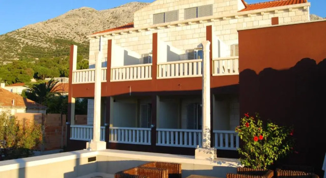 Hotel Indijan, Забронировать Отель Отели и гостиницы Оребич, Отель