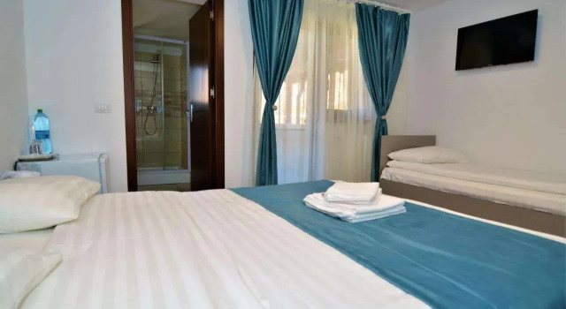 Vila Poienița, Rezerwuj Hotel Călimăneşti 