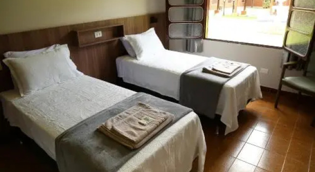Hostel SLG, Забронировать Хостел Хостелы Параны, Хостел