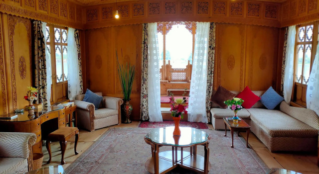 Khilona Group of Houseboat, Забронировать Отель Сринагар Jammu & Kashmir Ski