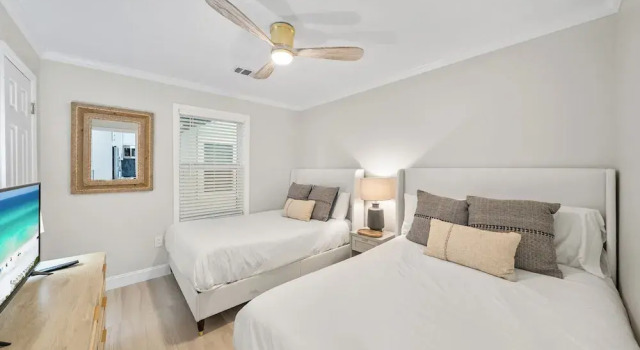 Beachside Villas 811, Rezerwuj Apartament Hotele w Panhandle Florida z basenem, Basen
