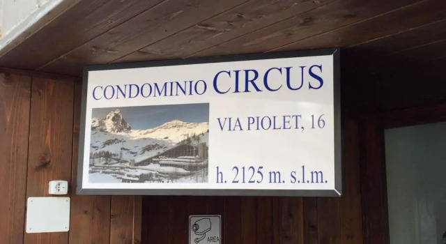 Orange Fox comfortable apartment Cervinia Ski resort & free WiFi