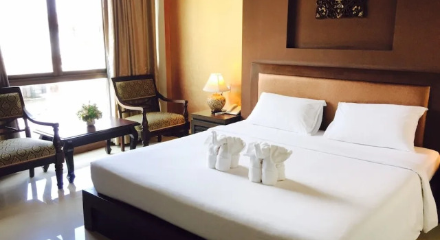Двухместный номер Superior Srilamduan Hotel