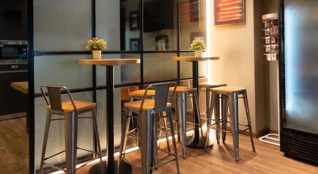 Airhostel Barcelona Airport 24h, Réserver Auberge de jeunesse El Prat de Llobregat Baix Llobregat