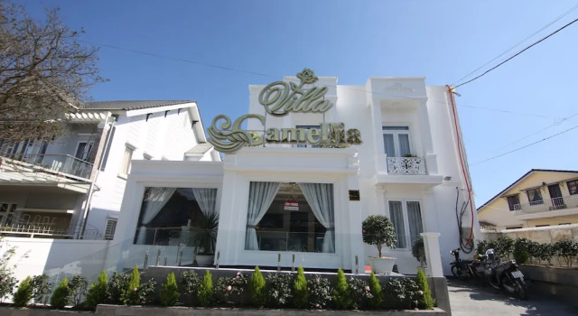 Villa Camellia, Buchen Sie Villa Hotels in Lam Dong mit Pool, Schwimmbad
