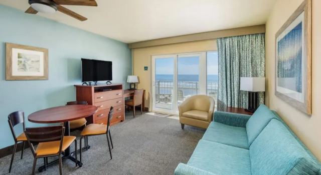 Номер Deluxe Reges Oceanfront Resort