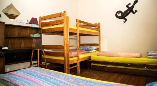 Четырёхместный номер Standard Jikeleza International Backpacker Lodge