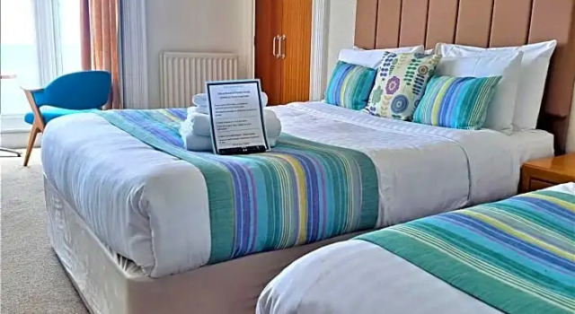 Номер Standard Richmond Hotel