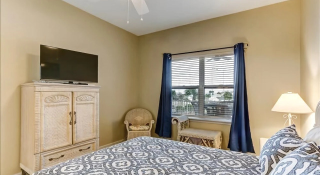 Ocean Park Condo - 2 Br Condo