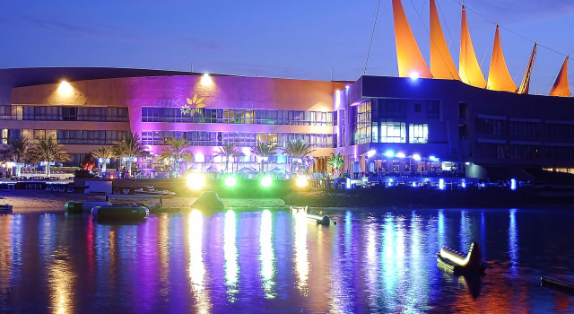 Dragon Hotel And Resort, Rezervați Cabana Vile în Manama, Vilă