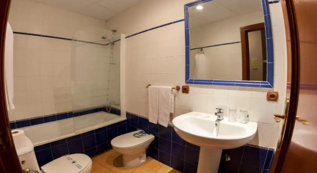 Семейный номер Standard Hotel Paraje La Lambra