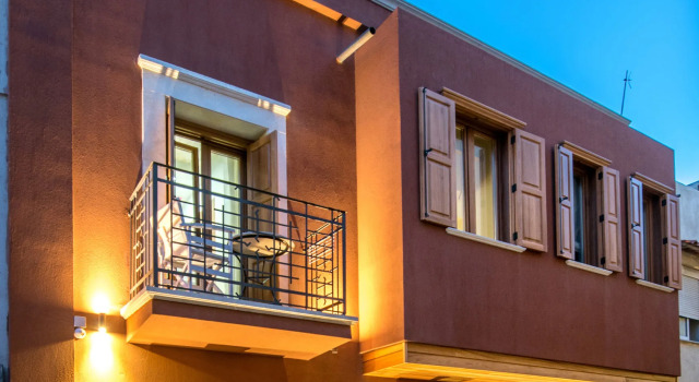 Candia Suites & Rooms
