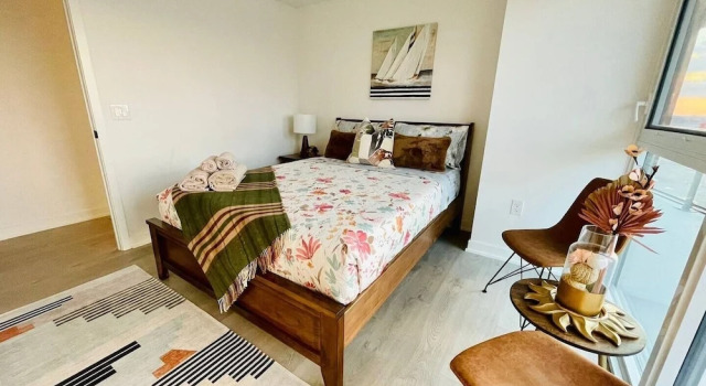 Waterfront York Blvd, Varaa Huoneistohotelli Mississauga 