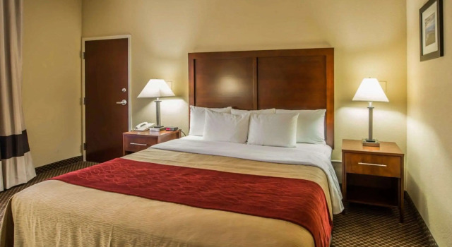 Comfort Inn & Suites Morganton South, Book Hotel Morganton North Carolina