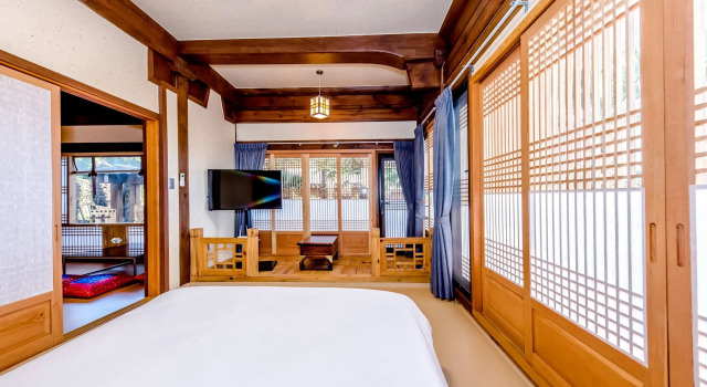 Jeju Hanok Hotel Hallagung
