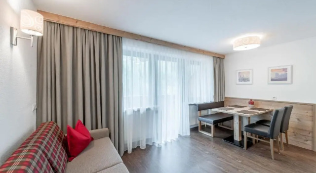 Семейные апартаменты c 1 комнатой с балконом Aparthotel Rechenau