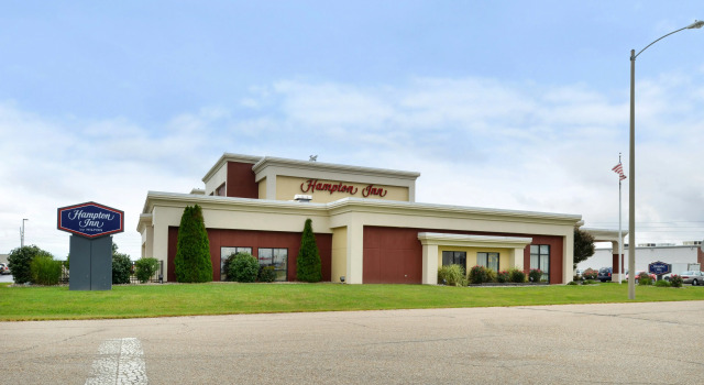 Hampton Inn by Hilton Litchfield, Buchen Sie Hotel Litchfield Illinois