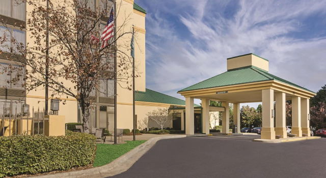 Четырёхместный номер Standard La Quinta inn & suites by Wyndham Dothan