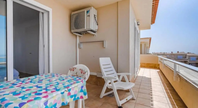 Апартаменты Amazing apartment with sea views PA06