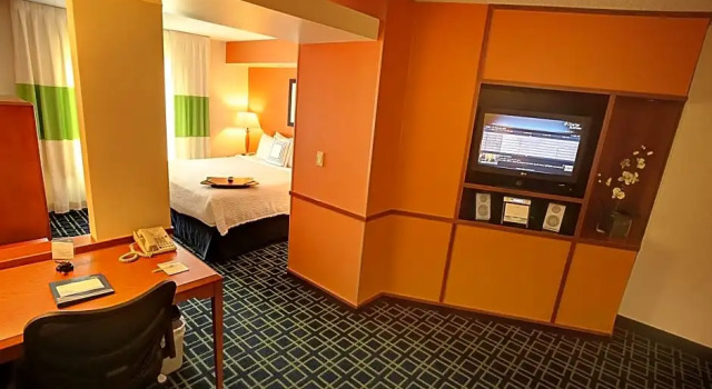 Двухместная студия Fairfield Inn & Suites Mount Vernon Rend Lake
