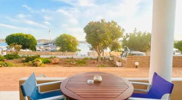 Полулюкс Rozos Hotel