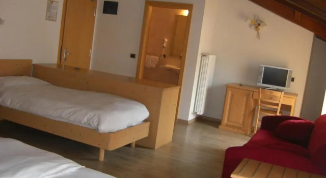 Четырёхместный номер Standard Hotel Rosa Alpina