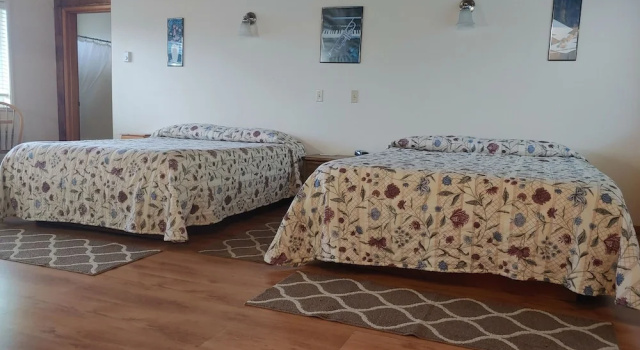 Четырёхместный семейный номер Standard The Dublin House Motel