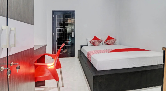 Hotel O Al-razzaq Guest House, Prenota Affittacamere Jambi Sumatra