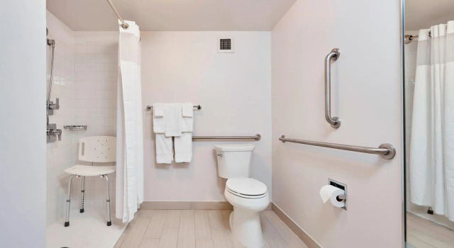 Двухместный номер Standard Courtyard by Marriott Cincinnati Airport South/Florence