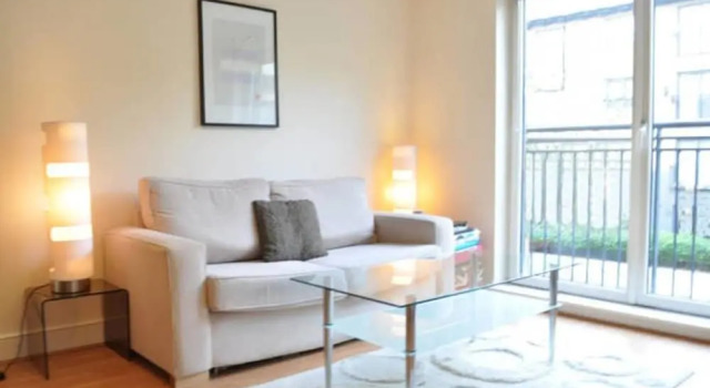 Modern Central 1 Bedroom Apartment, Varaa Huoneisto Asunnot kohteessa Merseyside, Huoneisto