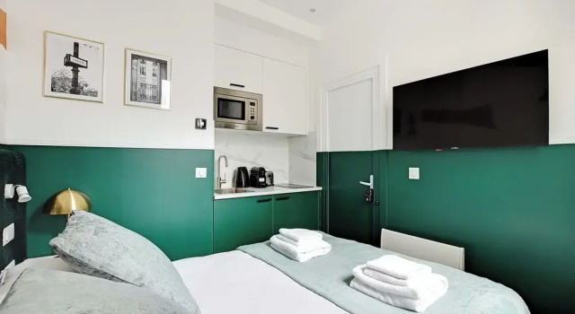 Апартаменты Modern Studio With A/C - Near Montmartre