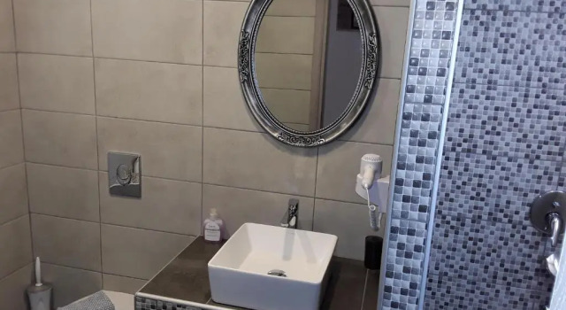 Номер Premium Azalea Hotel