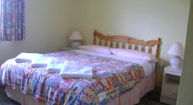 Rookery Mews Apartments - Killarney Self Catering, Book Apartment Hotels in Kerry with Parking, Parking