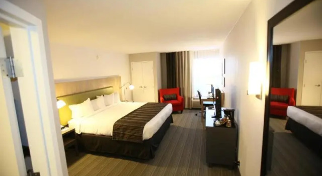 Номер GreenTree Inn & Suites Phoenix Sky Harbor