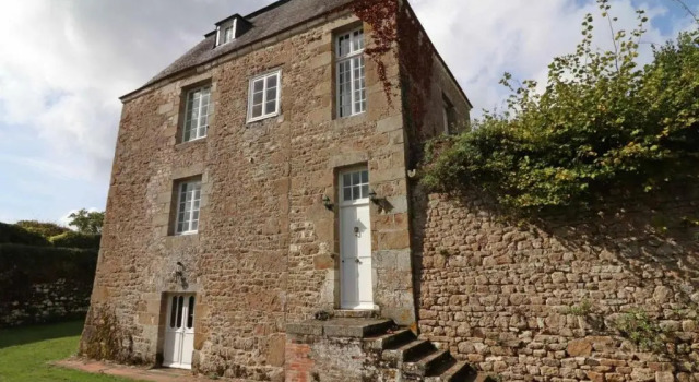 Maison du Chapelain : Charme en Suisse Normande, Animaux acceptés - FR-1-497-54, Забронировать Отель  