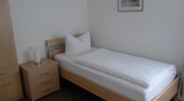 Hotel Garni Reis, Забронировать Отель Трайс-Карден Хунсрюк