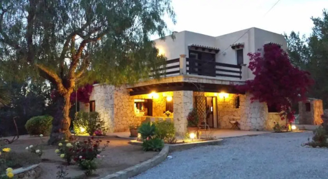 Villa in Pietra, Book Villa Hotels in Ibiza with a Pool, Swimming Pool