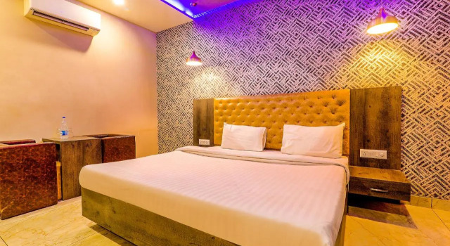 FabHotel Rudra Inn & Cafe I, Забронировать Отель Отели Горакхпур 3 звезды, 3*