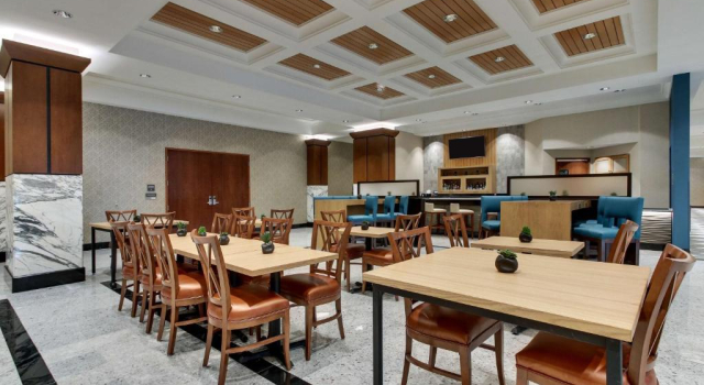 Drury Plaza Hotel Richmond, Забронировать Отель Глен-Аллен Виргиния