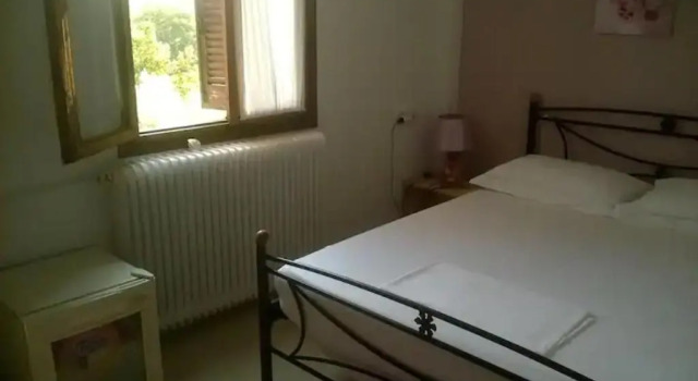 Μaria's house 3, Book Hotel Edipsos Evia
