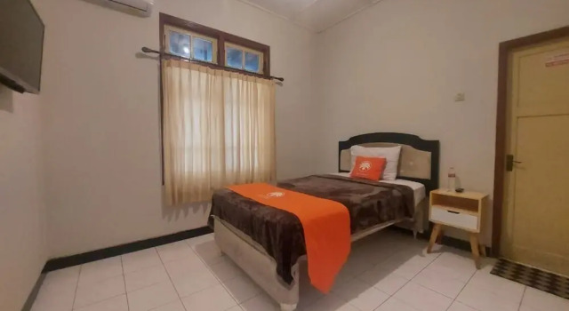 Urban Dagen Hotel, Book Hotel Yogyakarta Yogyakarta Province