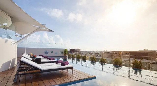 Кровать в общем номере Senses Quinta Avenida Adults Only Hotel By Artisan