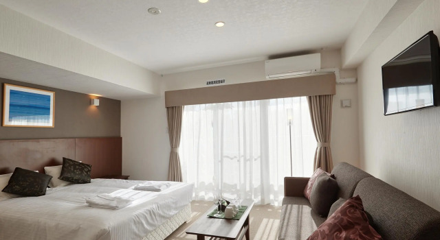 Creass Hotel Tsubogawa Marche, Забронировать Отель Отели Наха с парковкой, рядом с Железнодорожная станция Кентё-маэ, Парковка