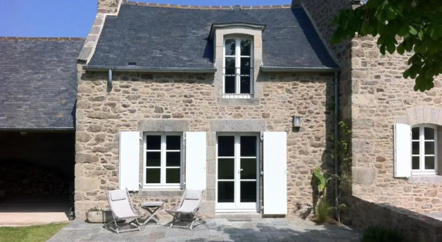 Коттедж Le Petit Tertre - charmante maison entre terre et mer - St Lunaire