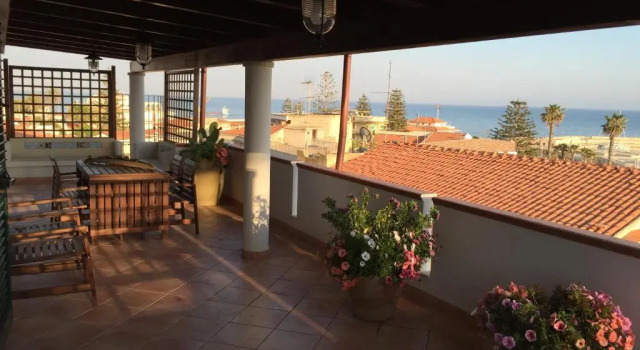 Casa vacanze da Giovanni, Book Hotel Hotels in Sicily with Parking, Parking