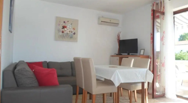 Апартаменты с 2 комнатами с балконом Apartments Golić
