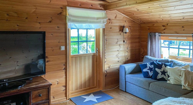 Nice Home in Stavang With 4 Bedrooms, Buchen Sie Hotel Flora fulke Westland