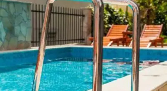 Студия Apartments Mrdak